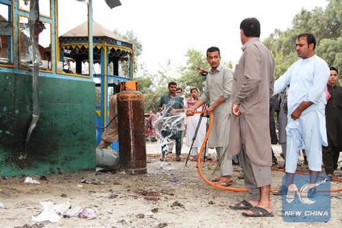 Suicide bombing kills 1, wounds 4 in Afghan Jalalabad city - ảnh 1